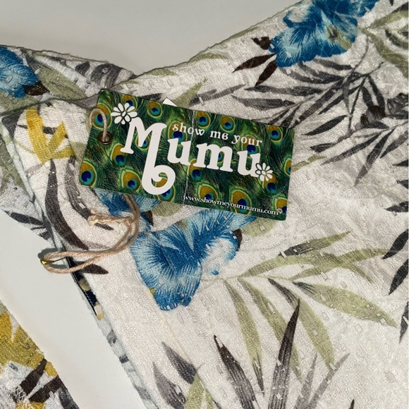 SHOW ME YOUR MUMU CHER TROPICAL FLORAL LONG SLEEVE LACE TOP & LACE MINISKIRT SET - Picture 5 of 11